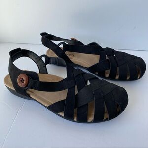 Earth Origins Belita Black leather fisherman sandals - Sz 7